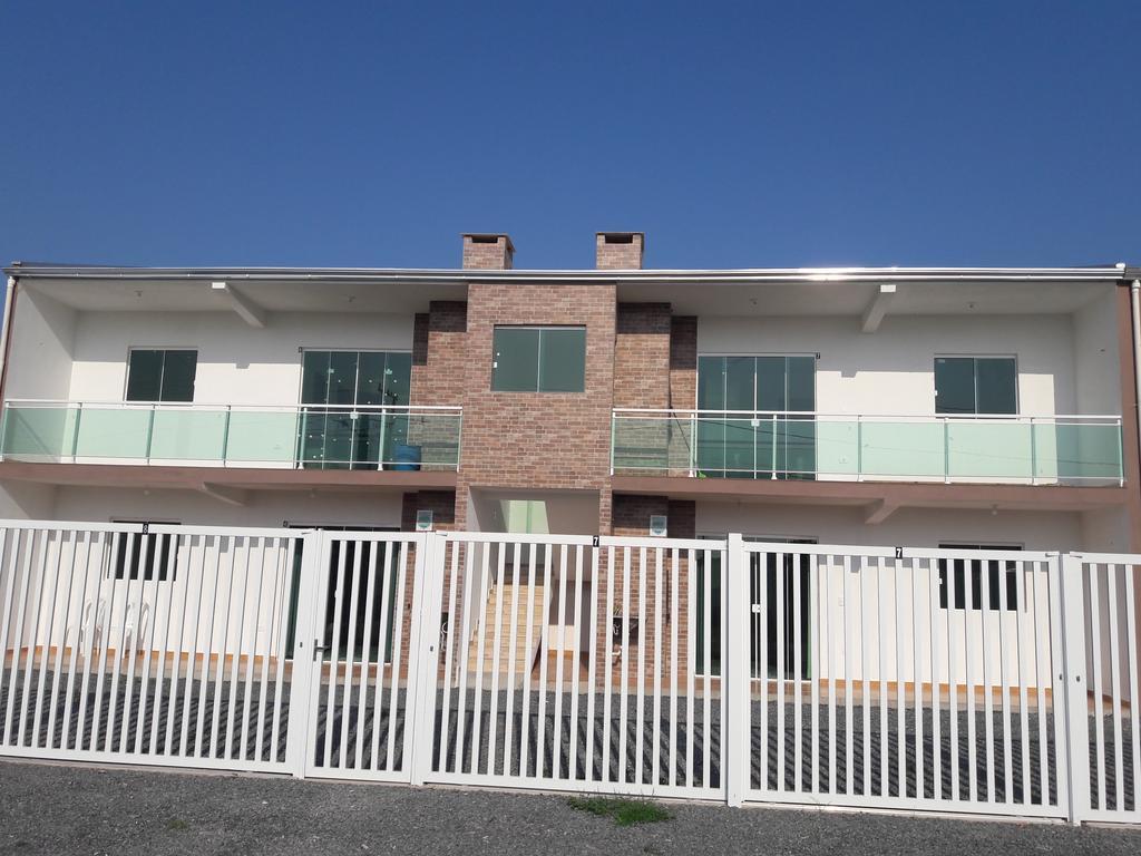 Conjunto Residencial Verdes Mares Guaratuba Exterior foto