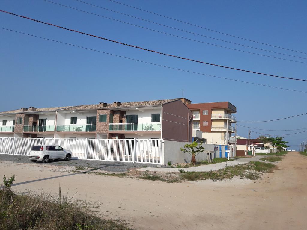 Conjunto Residencial Verdes Mares Guaratuba Exterior foto